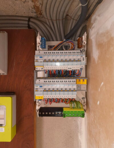 MP Elec